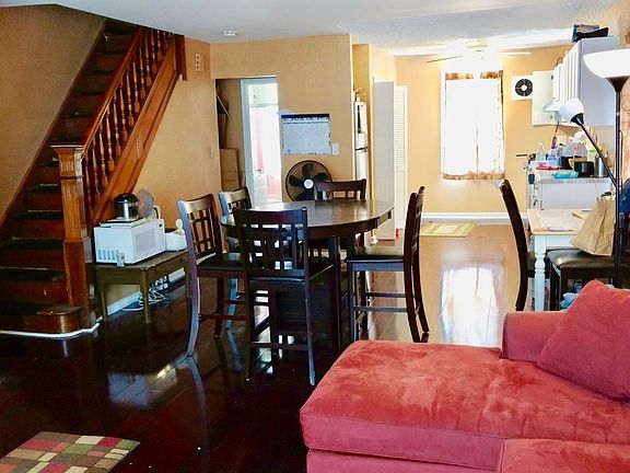 2nd image of 3275 46th St APT 2