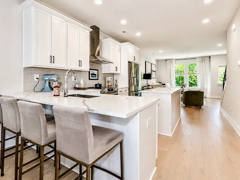 5023 York Park Ln — Photo 17