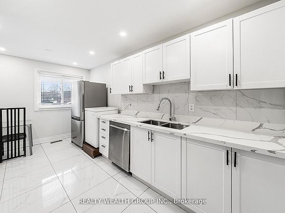 5th image of 521 Timber Ln #39