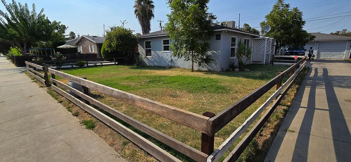 2 bed, 1.0 bath, 925 sqft, $1,400 — Photo 1