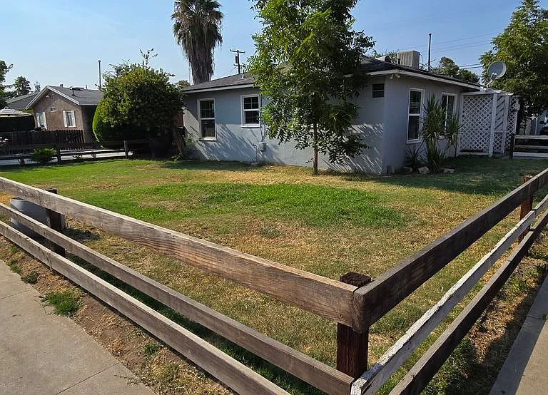 3435 E Terrace Ave — Photo 1