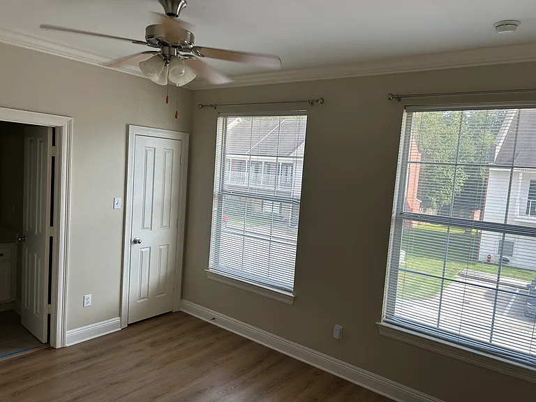 2133 Mount Hope Aly — Photo 15