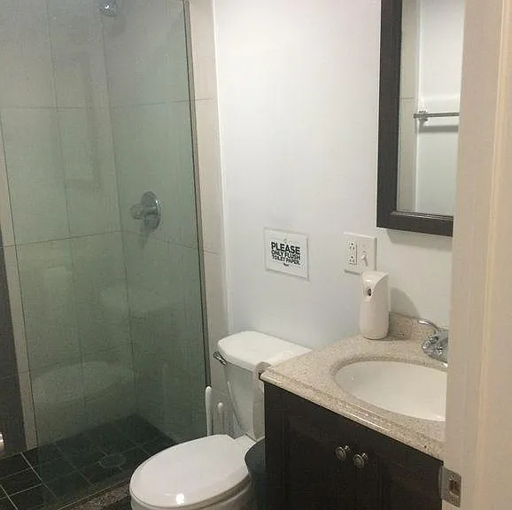 3032 N Kenmore Ave #1F — Photo 9