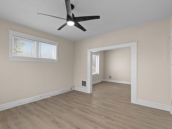 3rd image of 4102 California Ave Unit 1