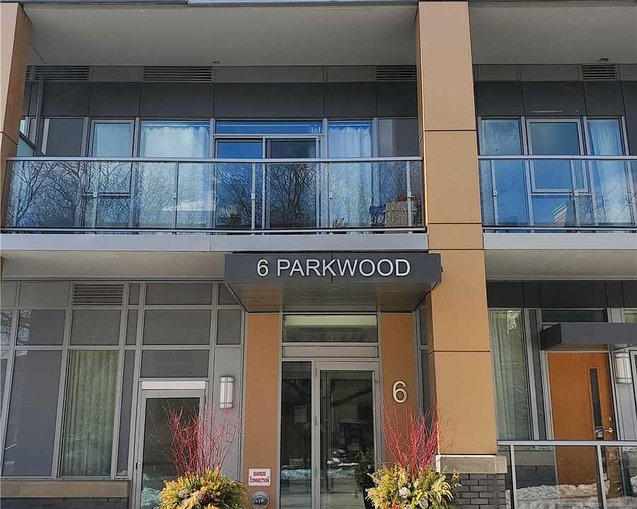 1st image of 6 Parkwood Ave #805