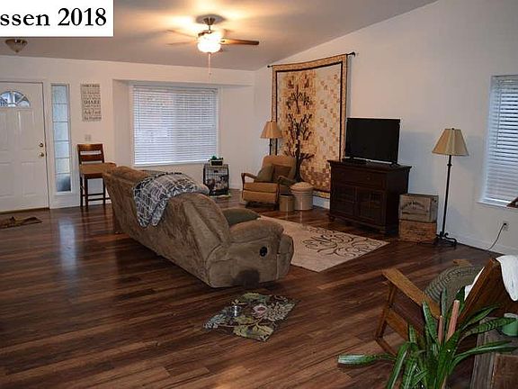 2nd image of 1060 Cameron Way