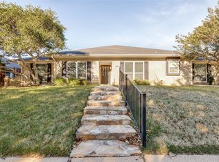 2805 Staffordshire Dr, Carrollton, TX 75007