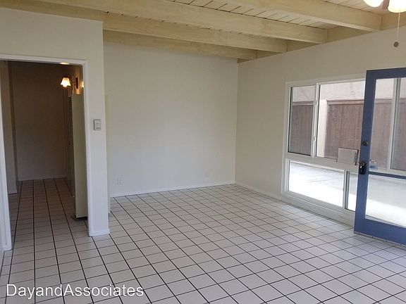 3rd image of 622 S Catalina Ave APT A