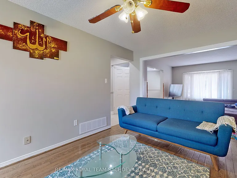 1614 Melman St — Photo 11