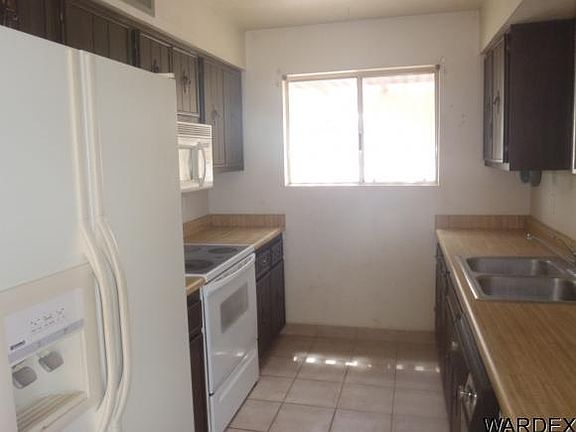 2nd image of 3491 Jamaica Blvd N