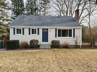 53 Donald Tennant Cir, North Attleboro, MA 02760