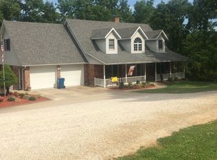1622 Seven Hills Rd, Jefferson City, MO 65101