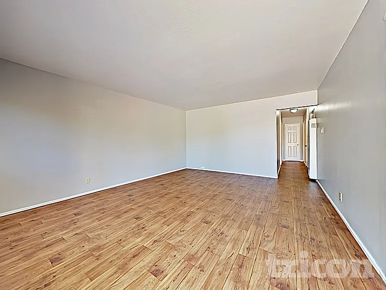 2306 Tennent Ct — Photo 3
