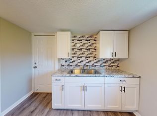 3411 W 49th St APT 3, Cleveland, OH