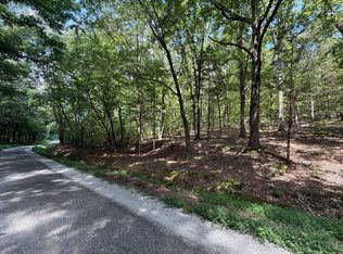 Herndon Cemetery Rd, Big Sandy, TN 38221