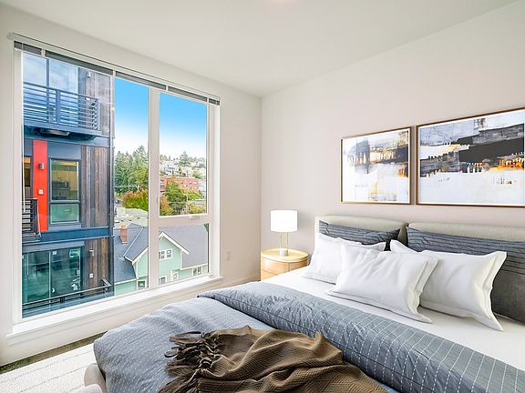 3rd image of 2210 Eastlake Ave E #5060476