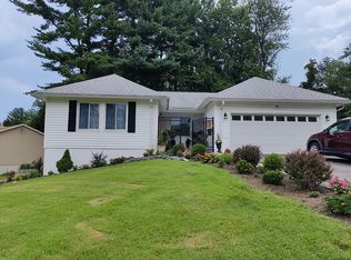 12133 Pawnee Dr, Gaithersburg, MD 20878