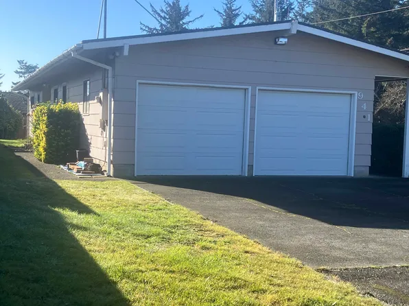 941 Hamilton Ave, Crescent City, CA 95531