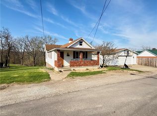 1350 Paradise Ave, Belle Vernon, PA 15012