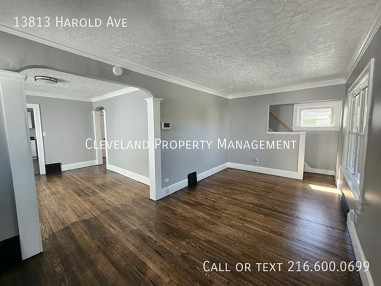 13813 Harold Ave — Photo 3