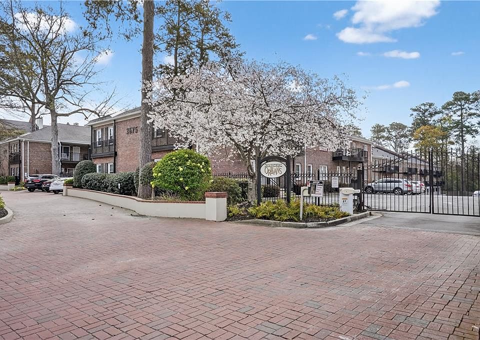 1st image of 3675 Peachtree Rd NE APT 19