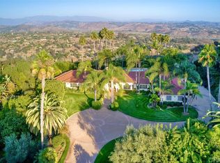 4 Rolling View Ln, Fallbrook, CA 92028