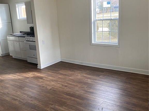 5th image of 311 Gilbert Ave