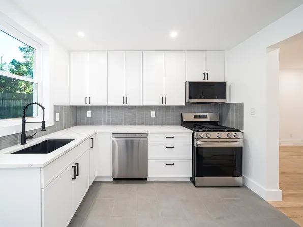 7804 Liberty Ave, North Bergen, NJ 07047