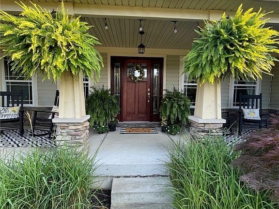 4th image of 6936 Breckenwood Dr