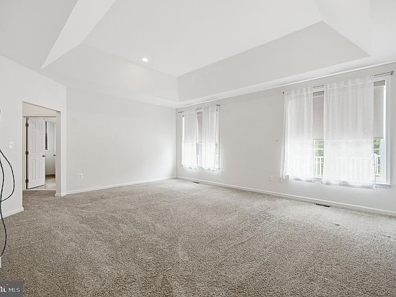 4th image of 24267 Purple Finch Dr