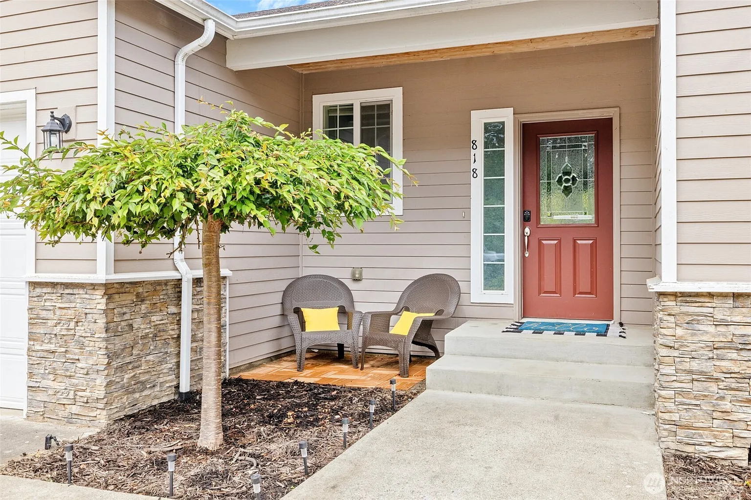 818 Madeline Street photo 1