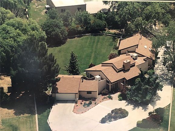 2nd image of 5476 La Estancia Cir