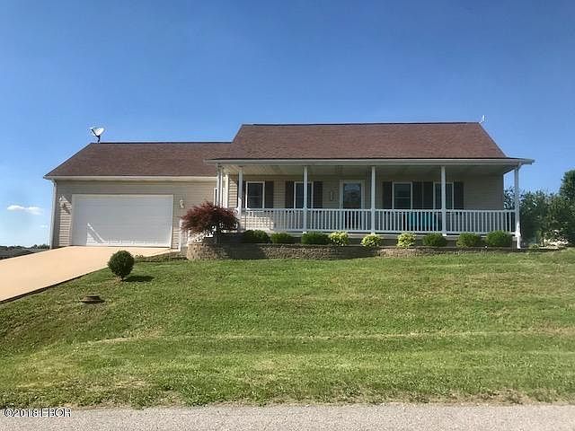 1st image of 5692 Silver Fox Dr