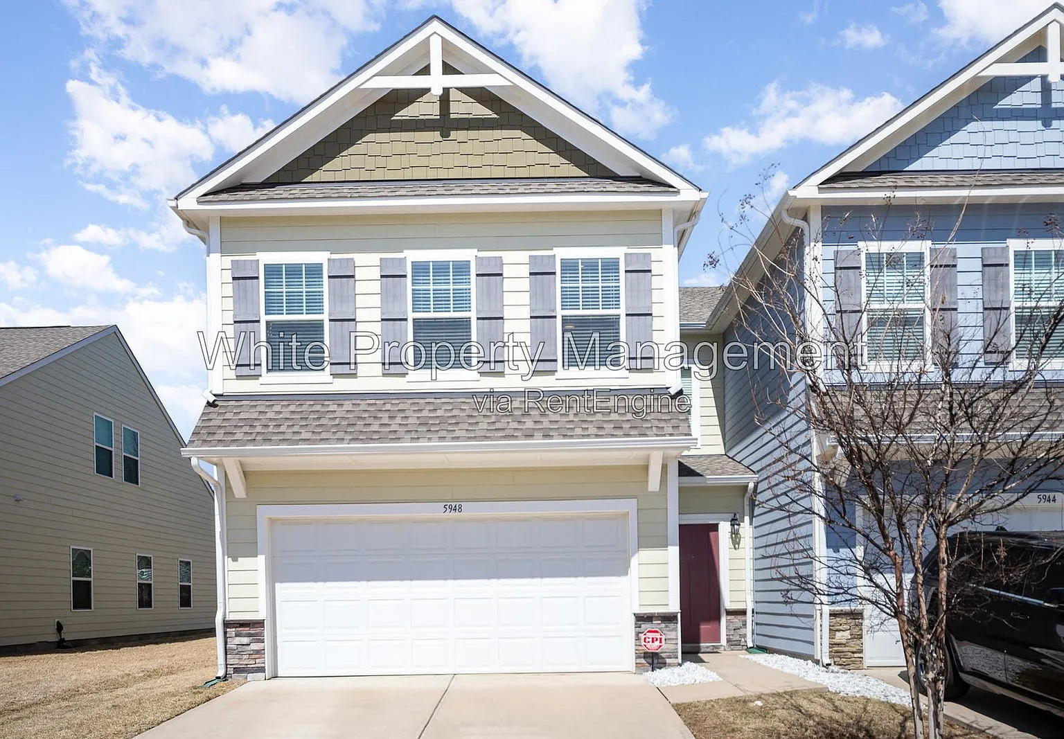 3 bed, 2.5 bath, 2200 sqft, $2,295 — Photo 1