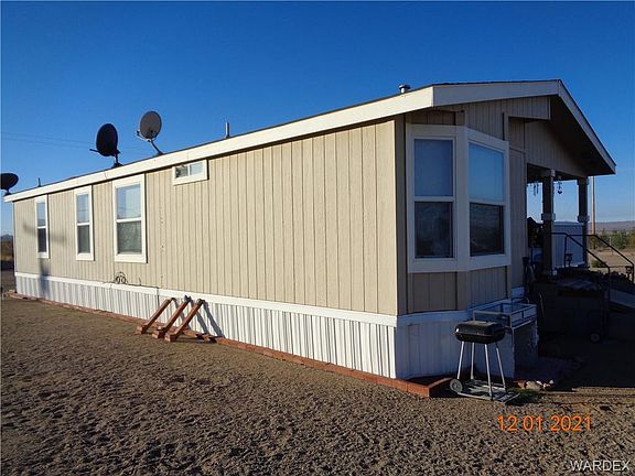 3rd image of 15500 N Flores Dr