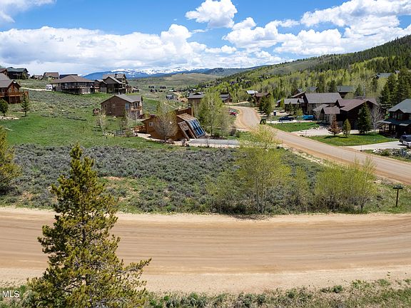 5th image of 20 Deer Trail Drive