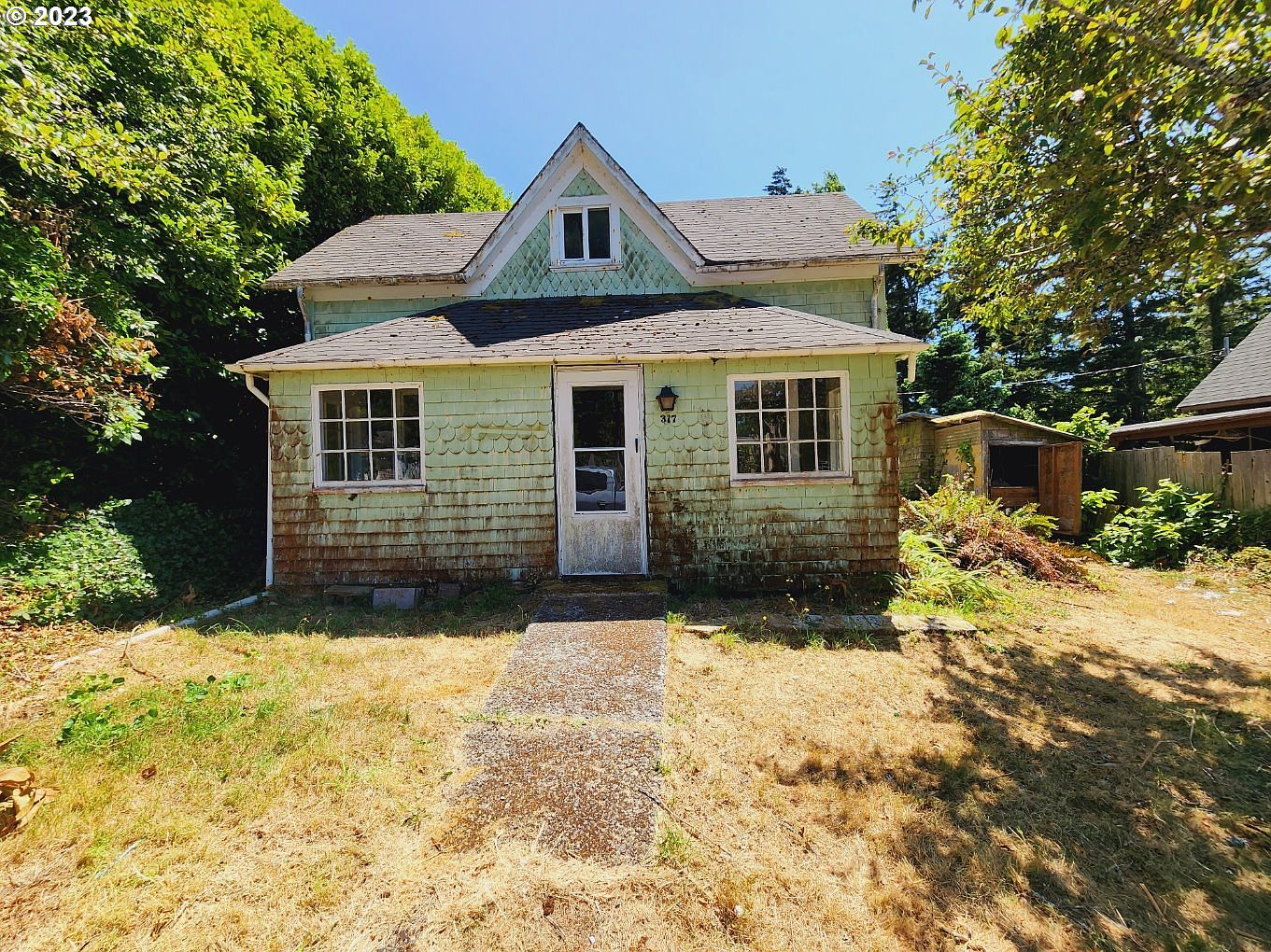 317 16th St, Port Orford, OR 97465 | Zillow