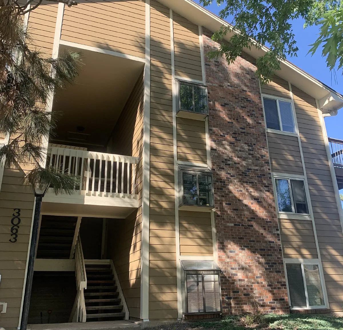 2 bed, 2.0 bath, 1016 sqft, $1,795 — Photo 1