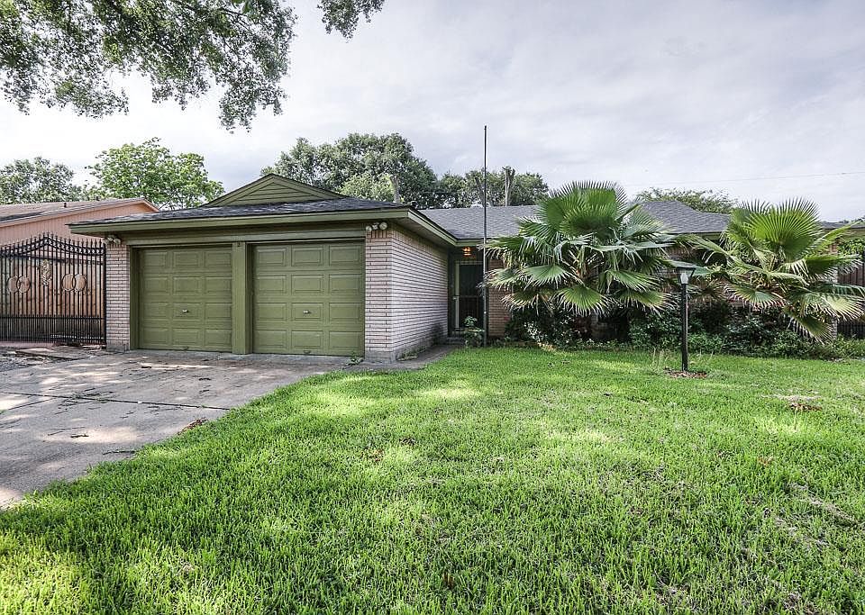 1st image of 1218 Twinbrooke Dr
