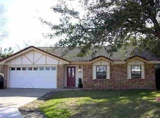 5910 Windswept Dr, Beaumont, TX 77713