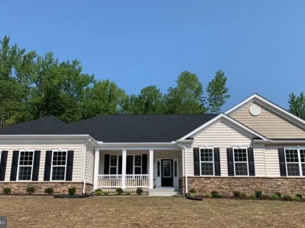 10798 Wisteria Ln, King George, VA 22485