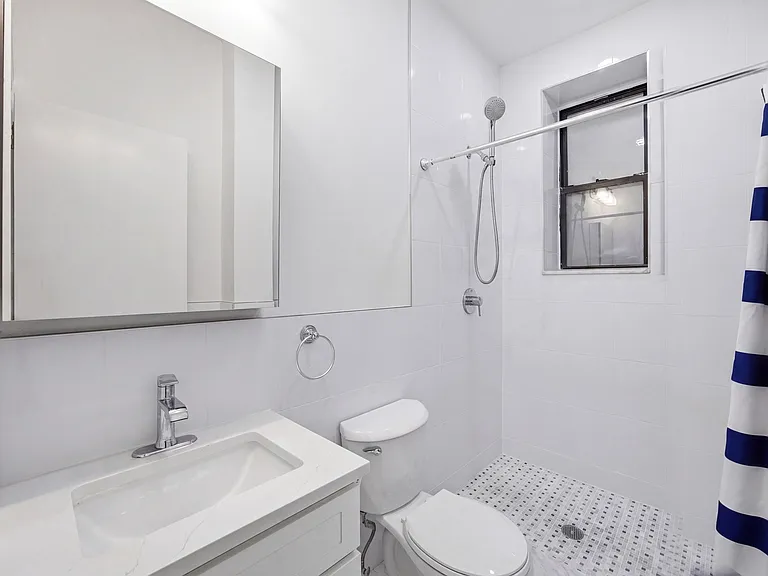 160 Wadsworth Ave #104 — Photo 14