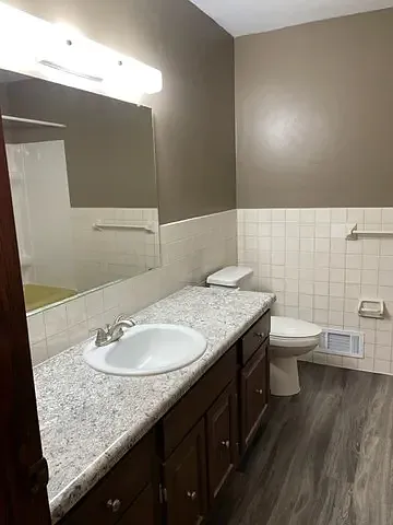 408 Holly Ln — Photo 20