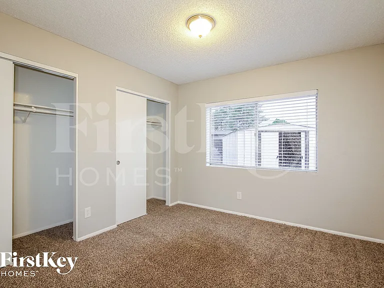 16412 N 49th Dr — Photo 12