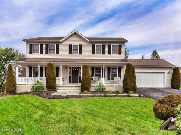207 Woodbine Rd, Shavertown, PA 18708
