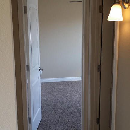 5th image of 648 N 69th Dr