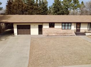 520 E Elm Ave, Linton, ND 58552