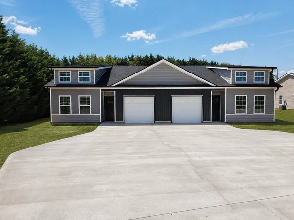 818 Berry Rd, Boiling Springs, SC 29316