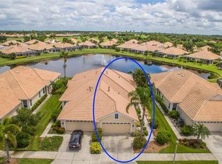 4910 Whispering Oaks Dr, North Port, FL 34287