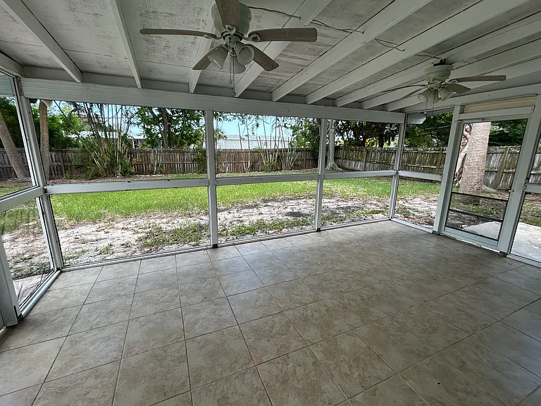 360 Glen Haven Dr — Photo 15